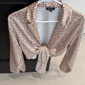 Dynamite Brown and White Checker Tie-Front Blouse